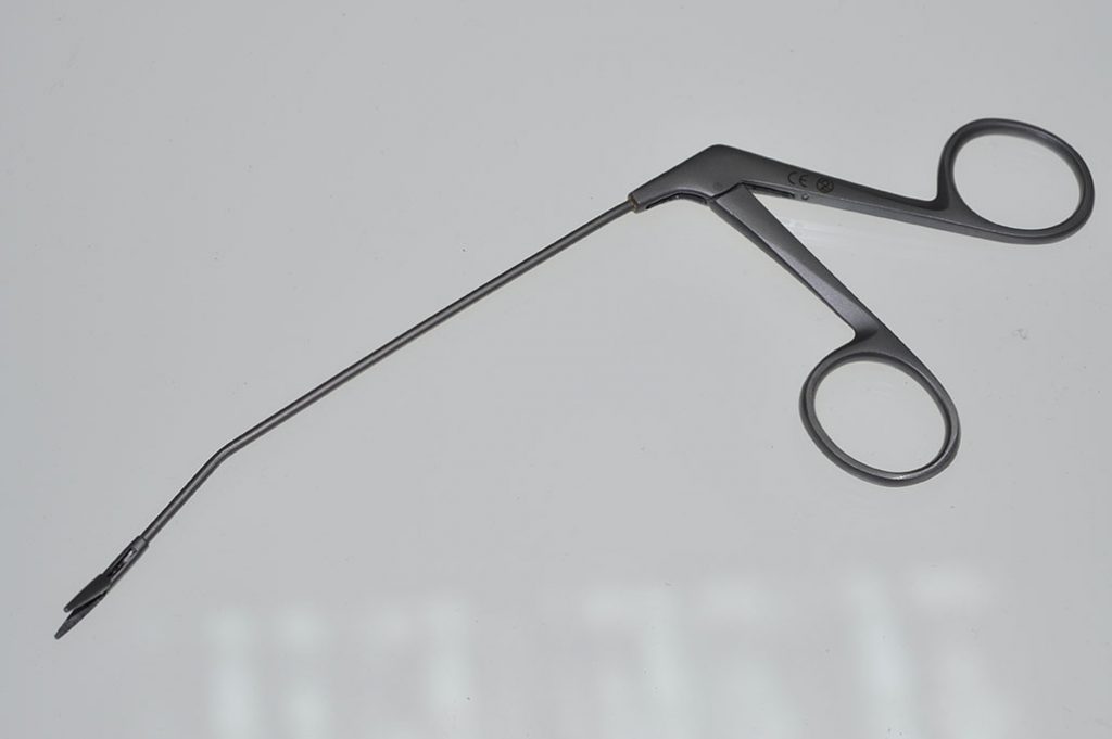 Digital-Electronic-Blood-Pressure-Monitor-White-RAK283-1.jpeg Fish Bone Forceps/hook - Image 1